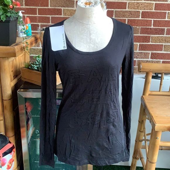 Fabletics long sleeve shirt - Picture 1 of 9